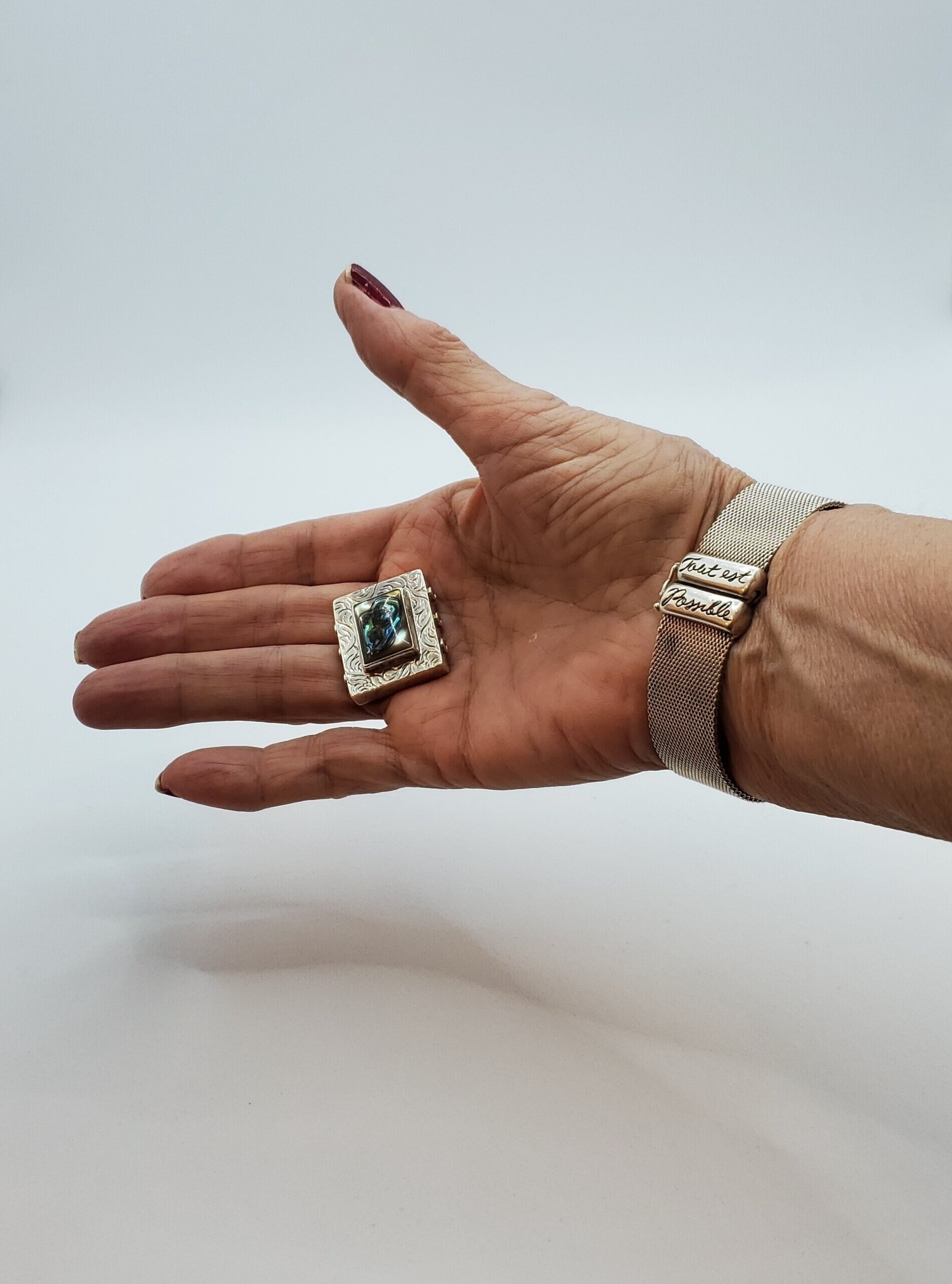 Digby & Iona Burning Bridges Signet Ring(What Lee Sees) Digby & Iona Burning Bridges Signet Ring(What Lee Sees)